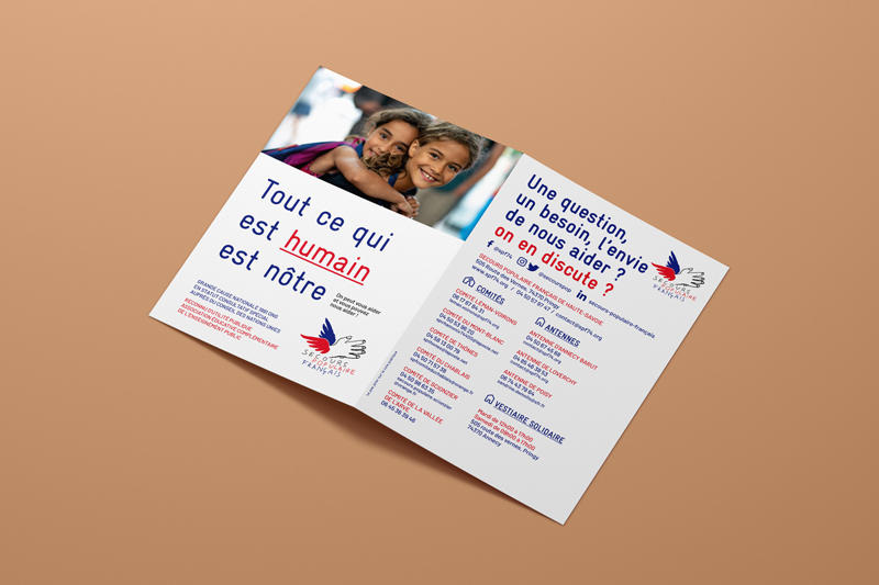 Brochure Secours populaire graphiste freelance